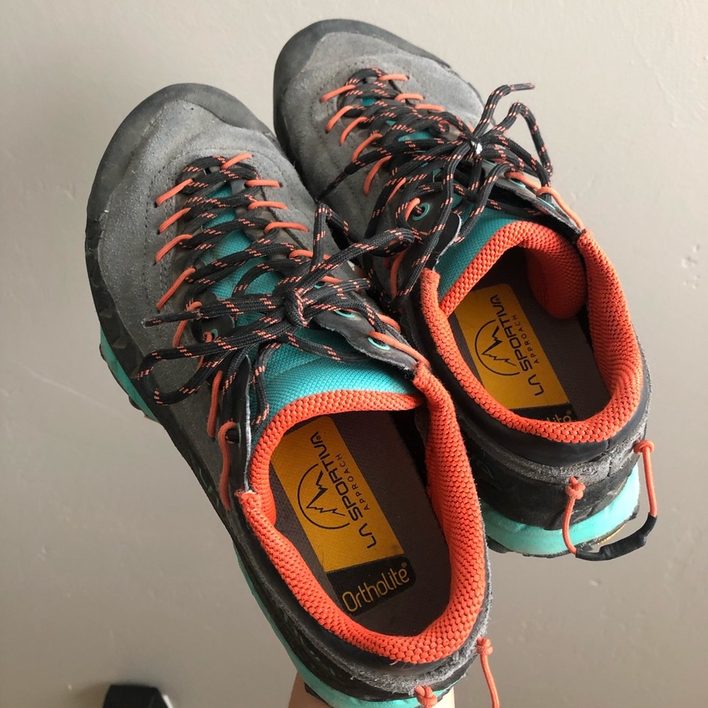 La Sportiva Approach Shoes